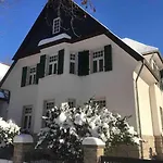 Apartment 100 Qm Am Heiligen Brunnen