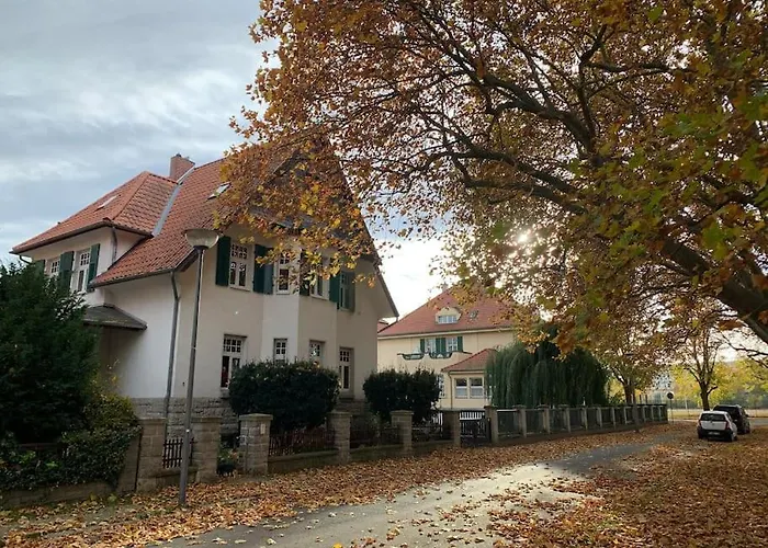 100 Qm Am Heiligen Brunnen